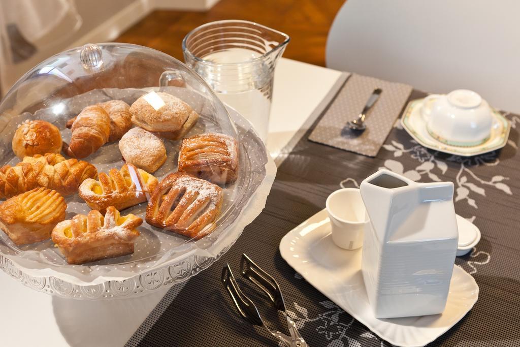 Gio'El Happiness Guest House Bergamo Luaran gambar